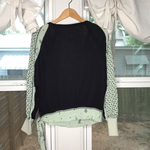 Free People Auxton Black Thermal Tie Waist Wrap V Neck Panel Sleeve Blouse - Picture 9 of 13